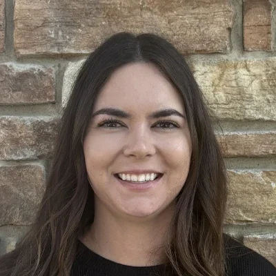 Chiropractor Calgary AB Shyler Howe Chiropractor